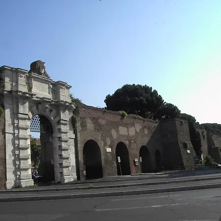 Colosseo Cosy Suites Apartment Rome