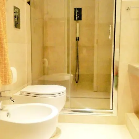 Colosseo Cosy Suites